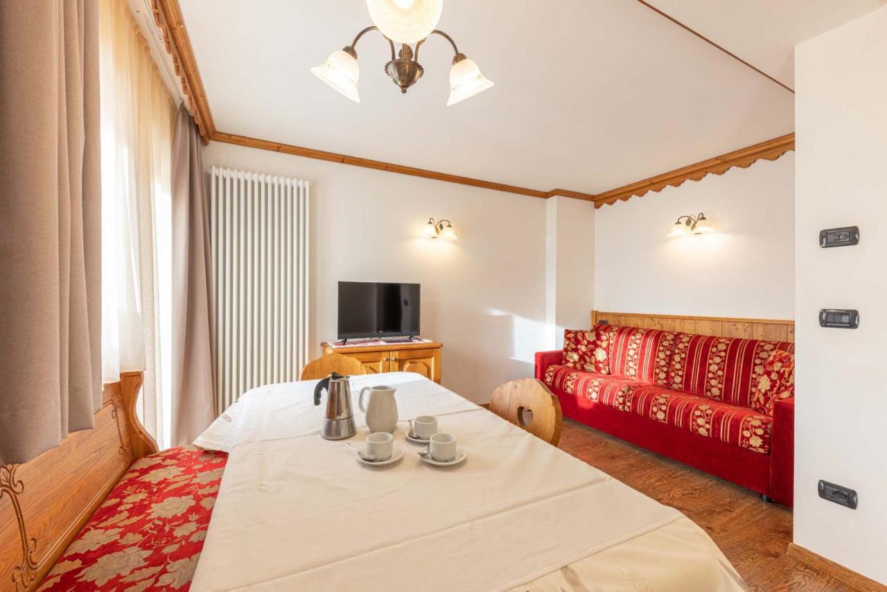 Residence Adler San Martino Di Castrozza Exterior foto