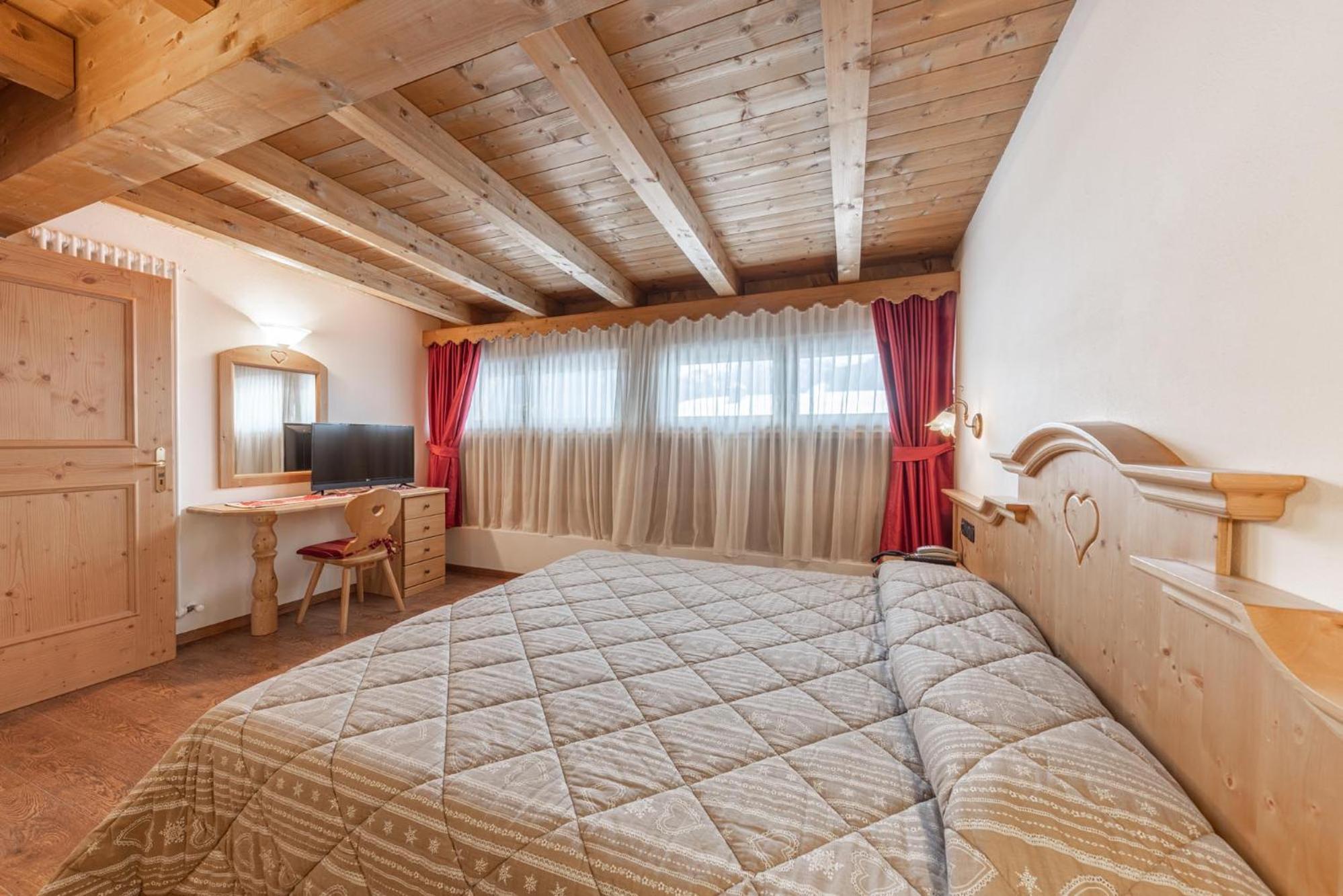 Residence Adler San Martino Di Castrozza Exterior foto
