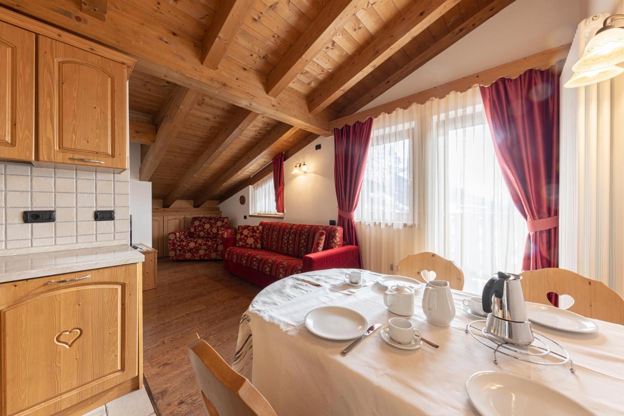 Residence Adler San Martino Di Castrozza Exterior foto