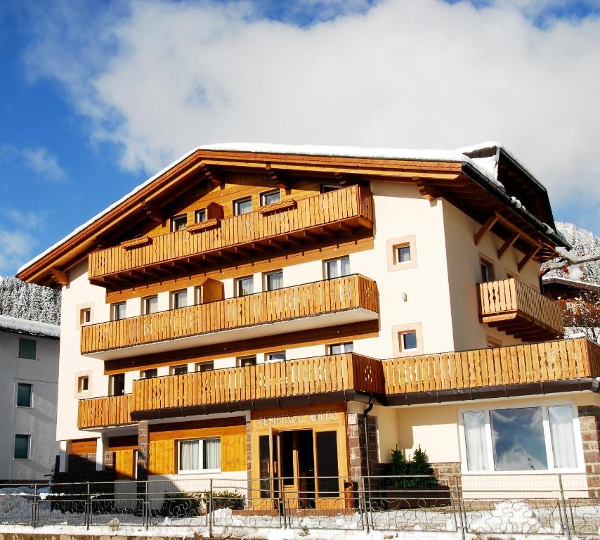 Residence Adler San Martino Di Castrozza Exterior foto