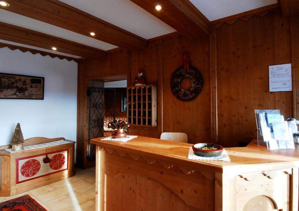 Residence Adler San Martino Di Castrozza Exterior foto